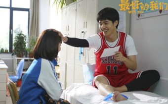 男生喜歡摸你的頭是喜歡嗎 男生摸女生的頭她會害羞嗎
